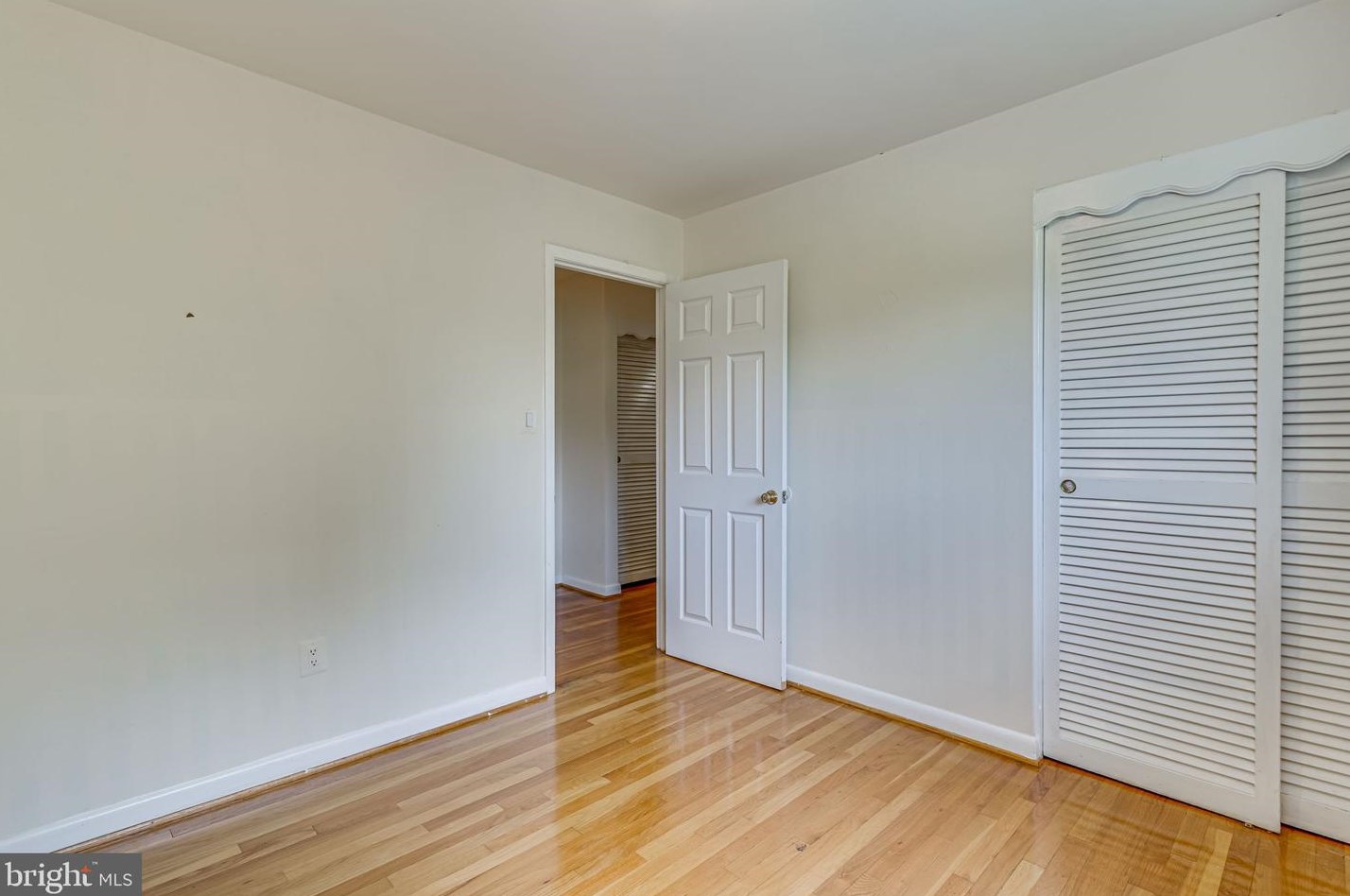 11216 Bybee St, Silver Spring MD 20902-3205 exterior