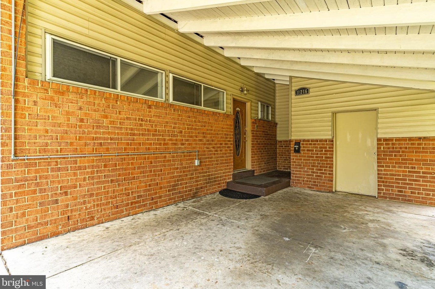 11216 Bybee St, Silver Spring MD 20902-3205 exterior