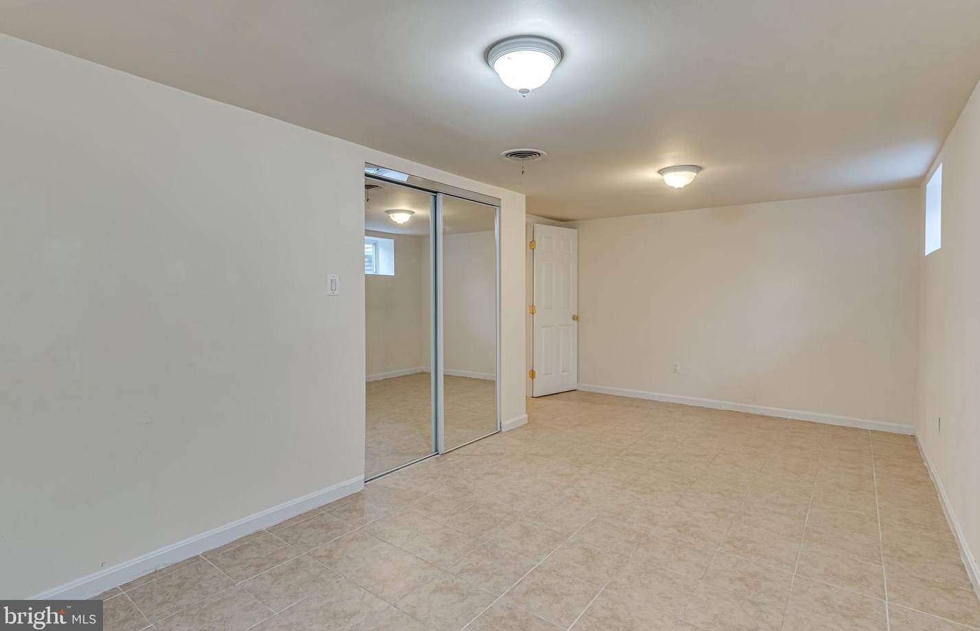 11216 Bybee St, Silver Spring MD 20902-3205 exterior