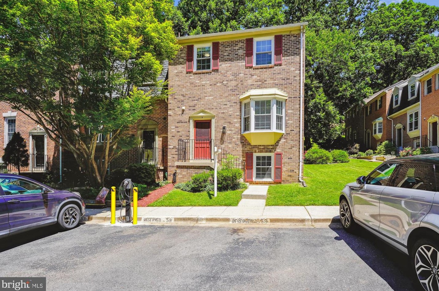 5 Meadow Grass Ct, Gaithersburg, MD 20878-2807