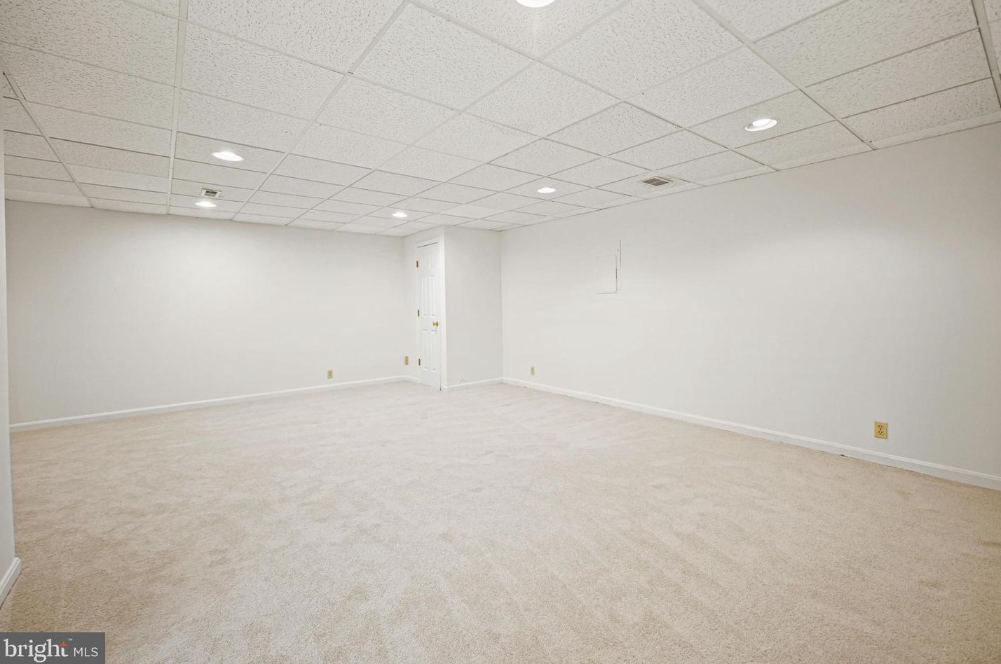 14547 Jaystone Dr, Silver Spring MD 20905-7410 exterior