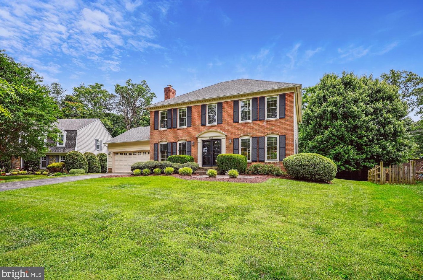 1008 Farm Haven Dr, Rockville, MD 20852-4244