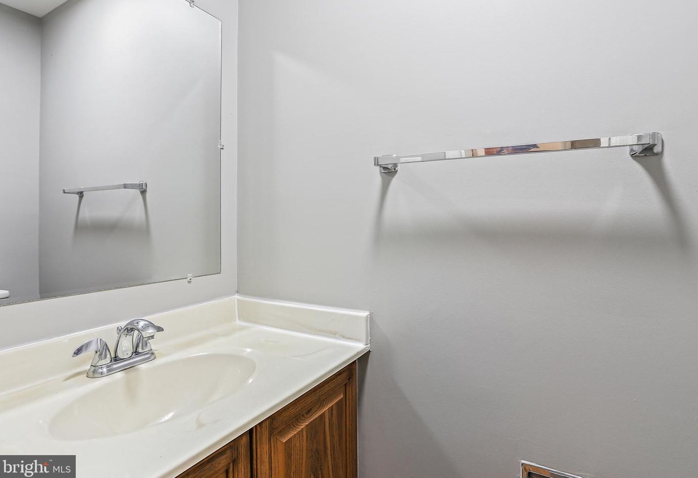 11360 Empire Ln, Rockville MD 20852-2869 exterior