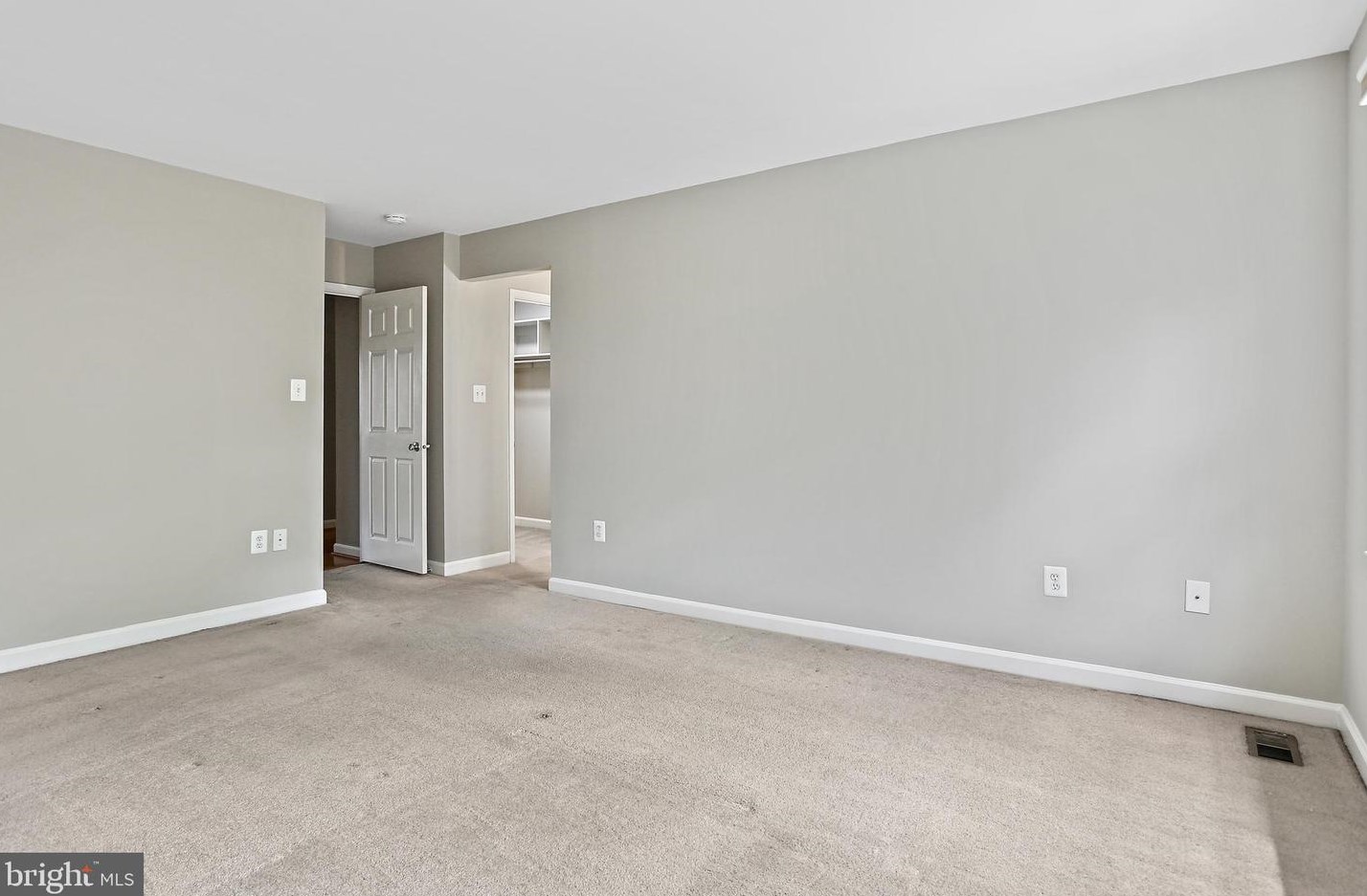 11360 Empire Ln, Rockville MD 20852-2869 exterior