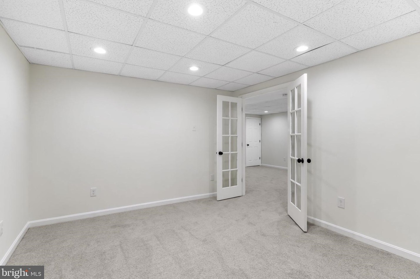 19007 Coltfield Ct, Gaithersburg MD 20886-3952 exterior