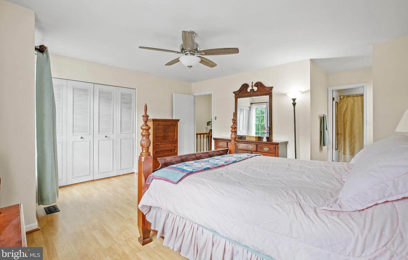 15 Forest Landing Ct, Rockville MD 20850-3925 exterior