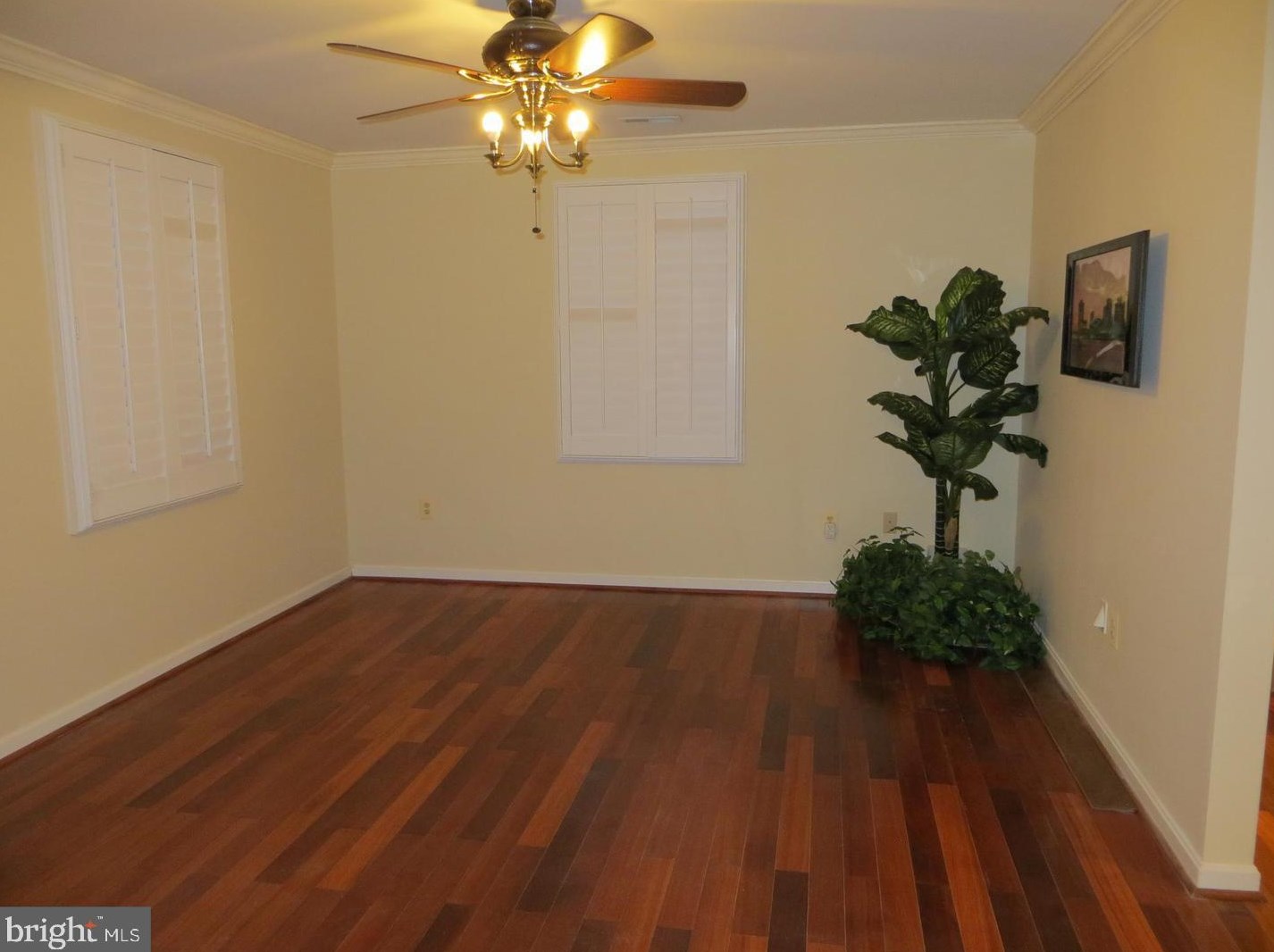 505 Burgundy Dr, Rockville MD  20850-1427 exterior