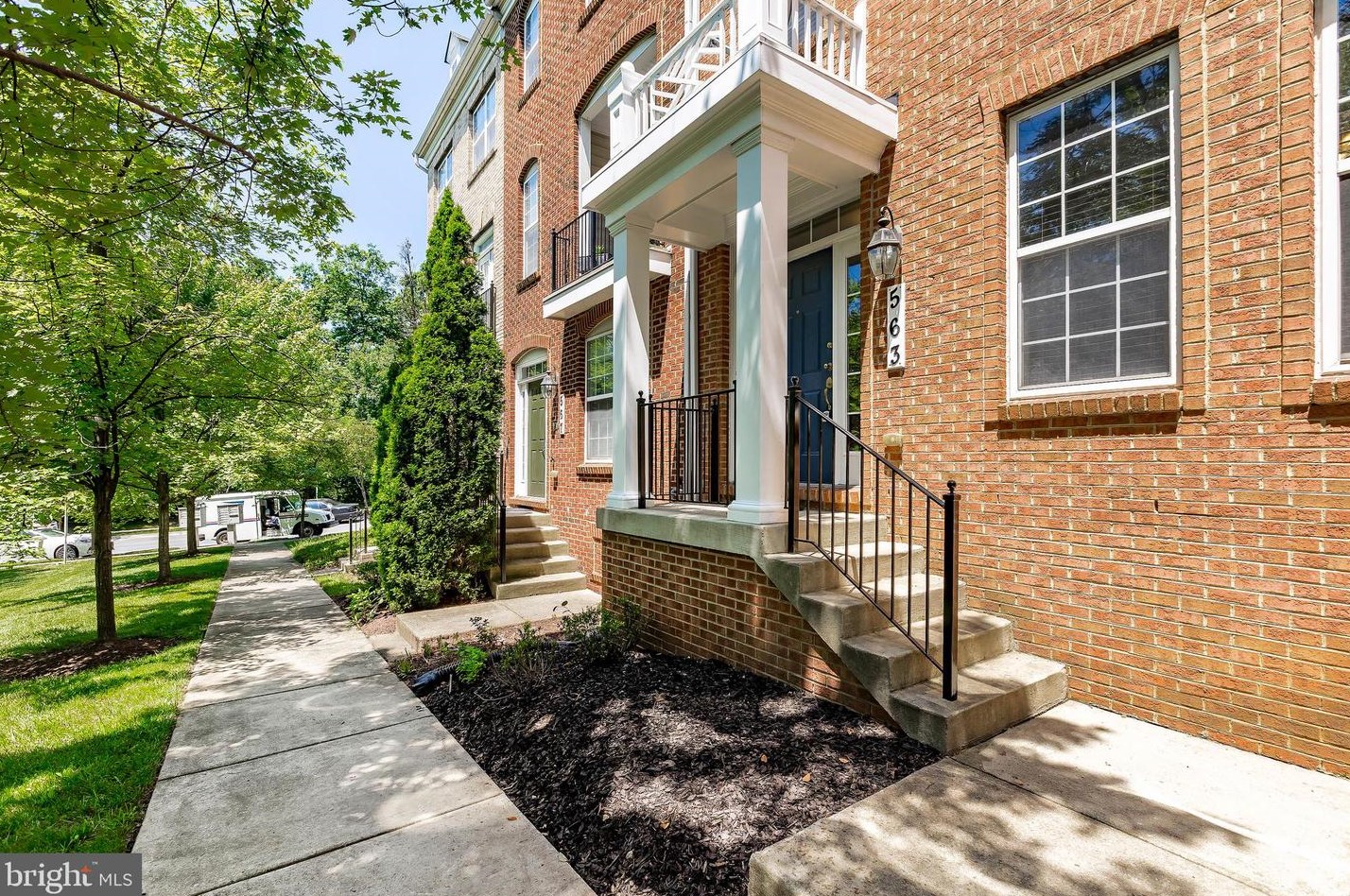 563 Pelican Ave, Gaithersburg, MD 20877-2972