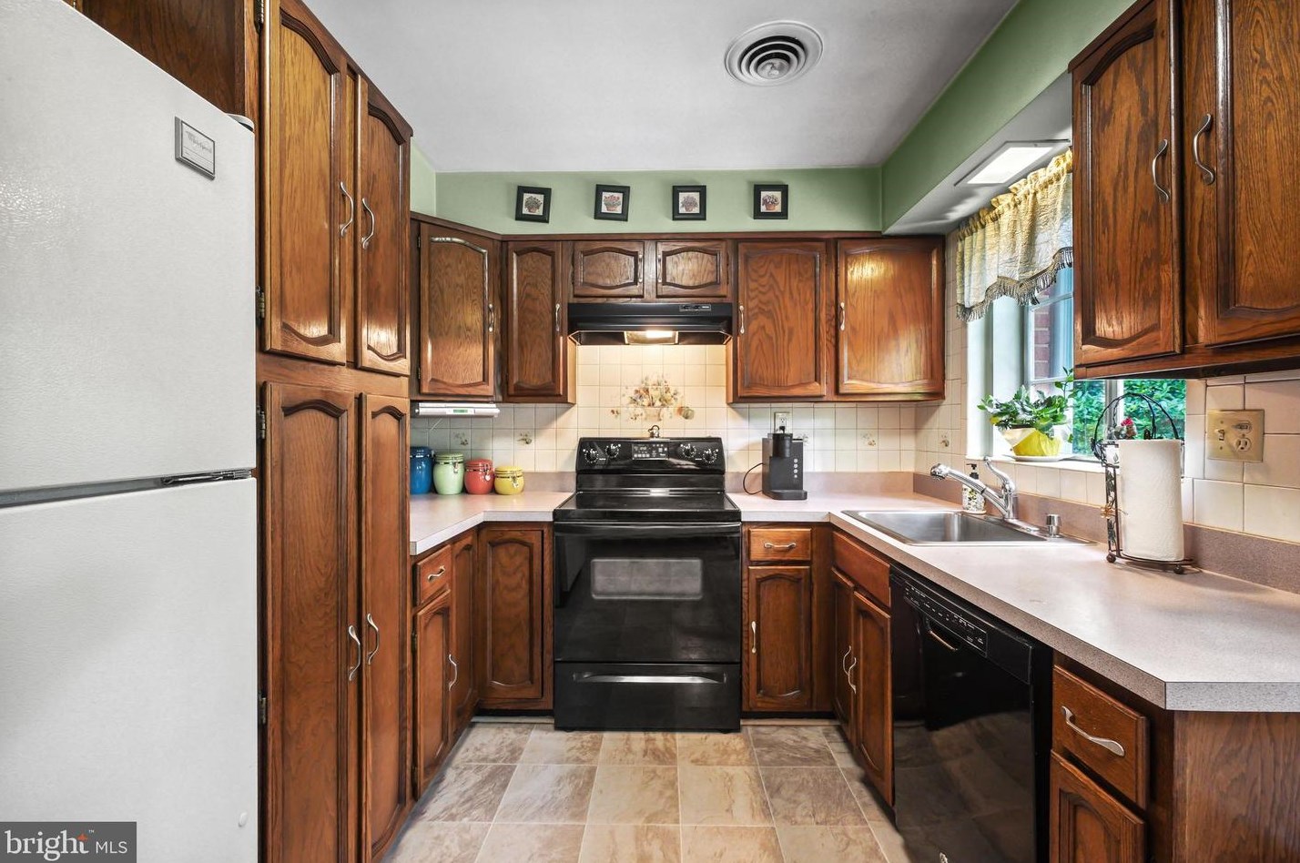 705 Brantford Ave, Silver Spring MD 20904-2008 exterior