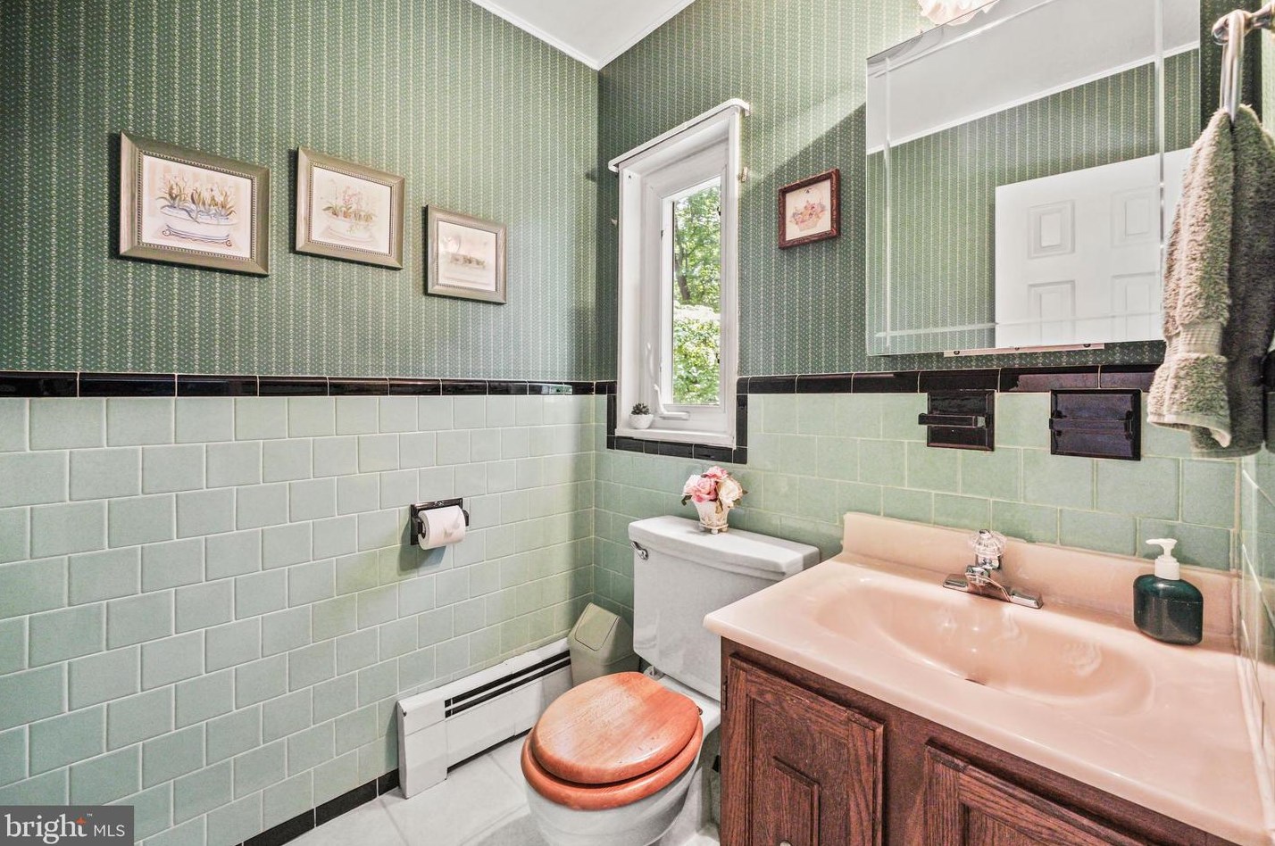 705 Brantford Ave, Silver Spring MD 20904-2008 exterior