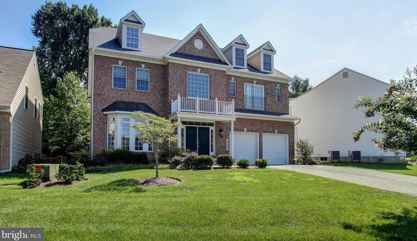 18407 Forest Crossing Ct, Olney, MD 20832