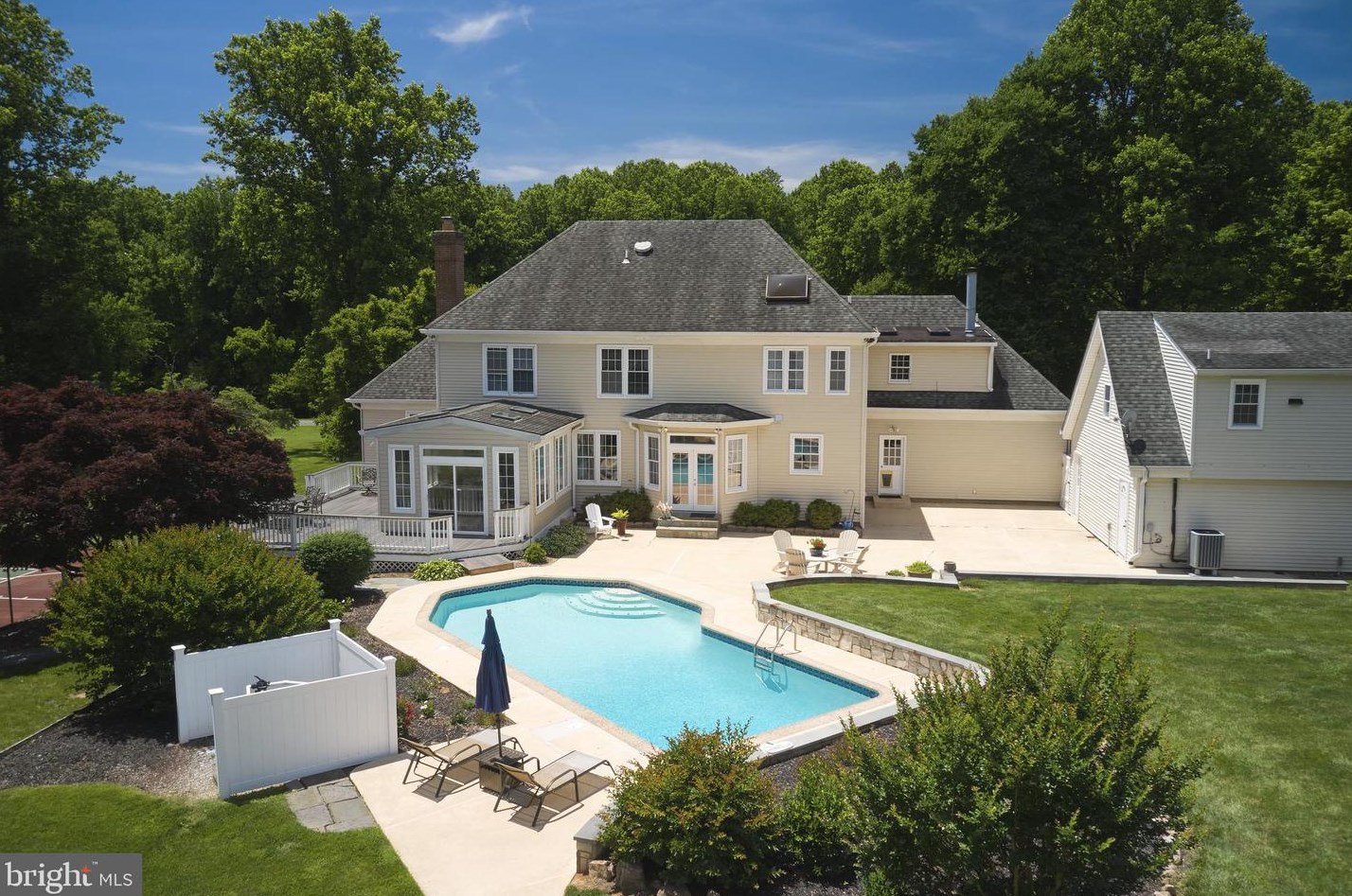 17017 Clear Creek Dr, Silver Spring, MD 20905-5143