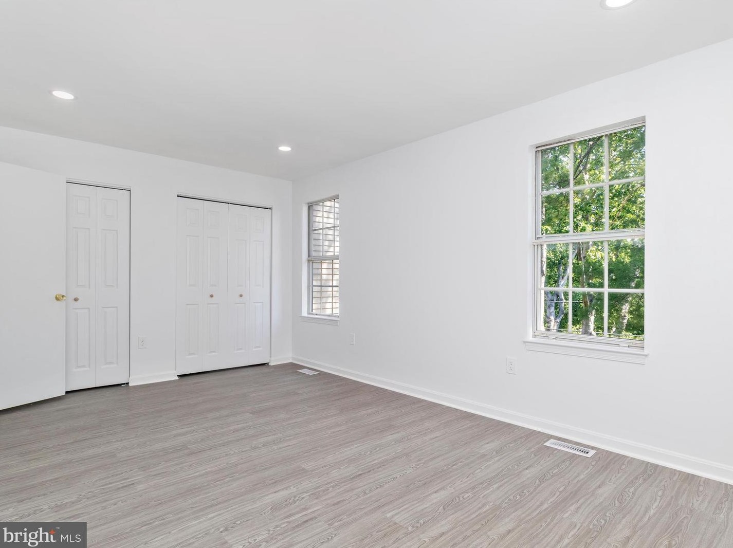 3930 Ferrara Dr, Silver Spring MD 20906-4763 exterior