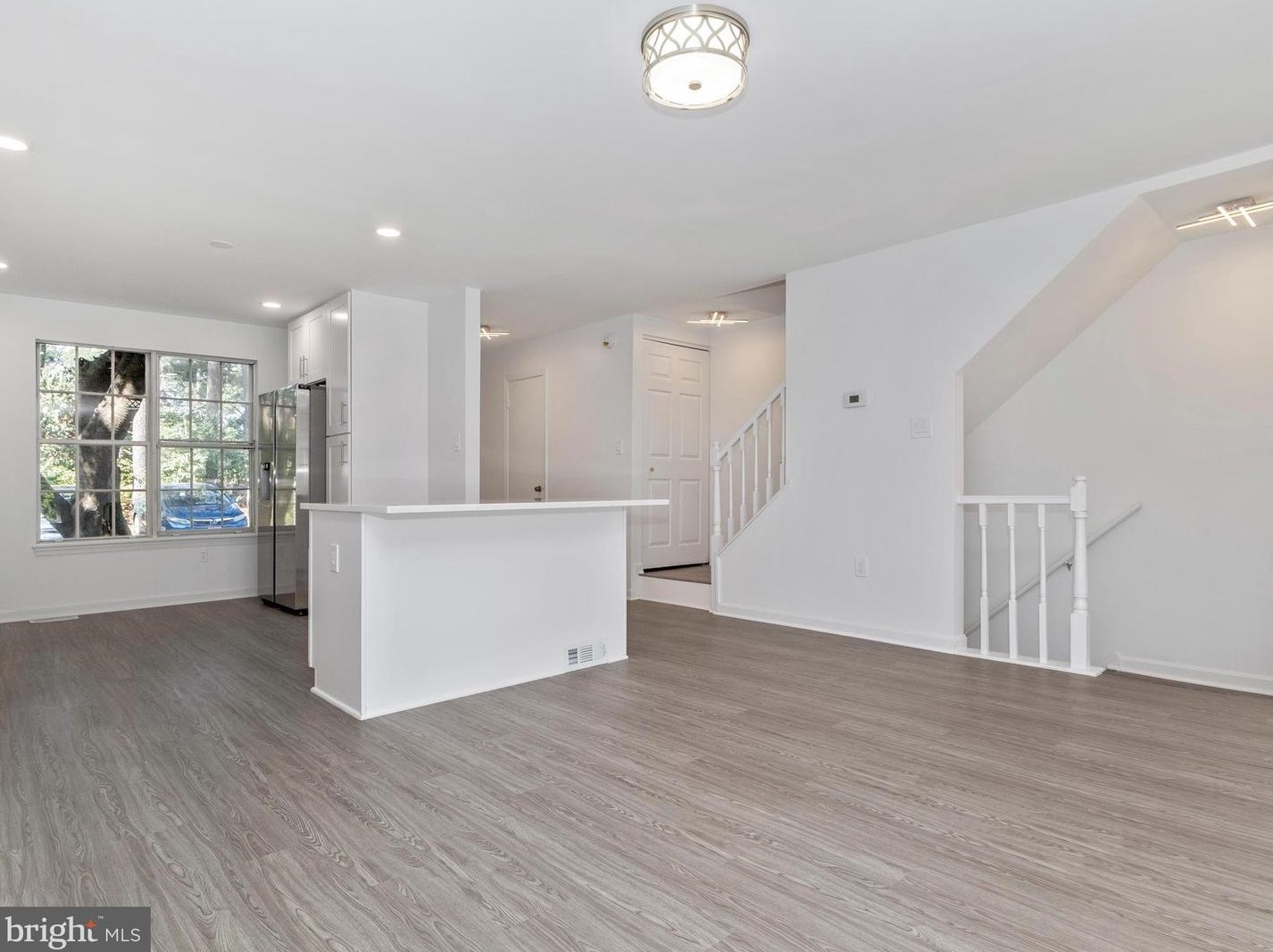 3930 Ferrara Dr, Silver Spring MD 20906-4763 exterior