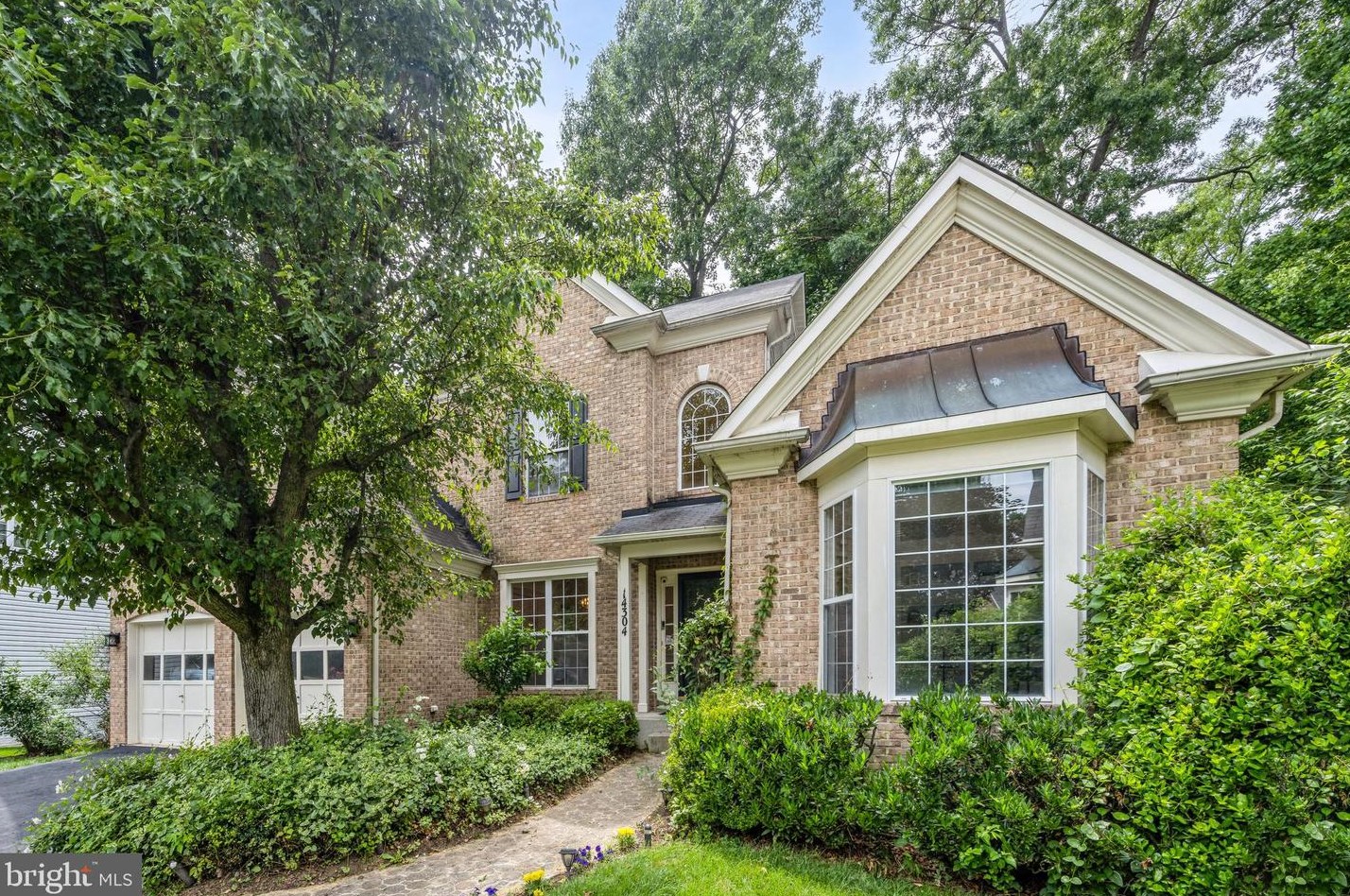14304 Royal Forest Ln, Silver Spring, MD 20904-1171