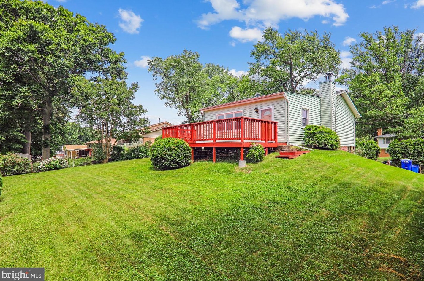 14312 Blackmon Dr, Rockville MD 20853-2144 exterior