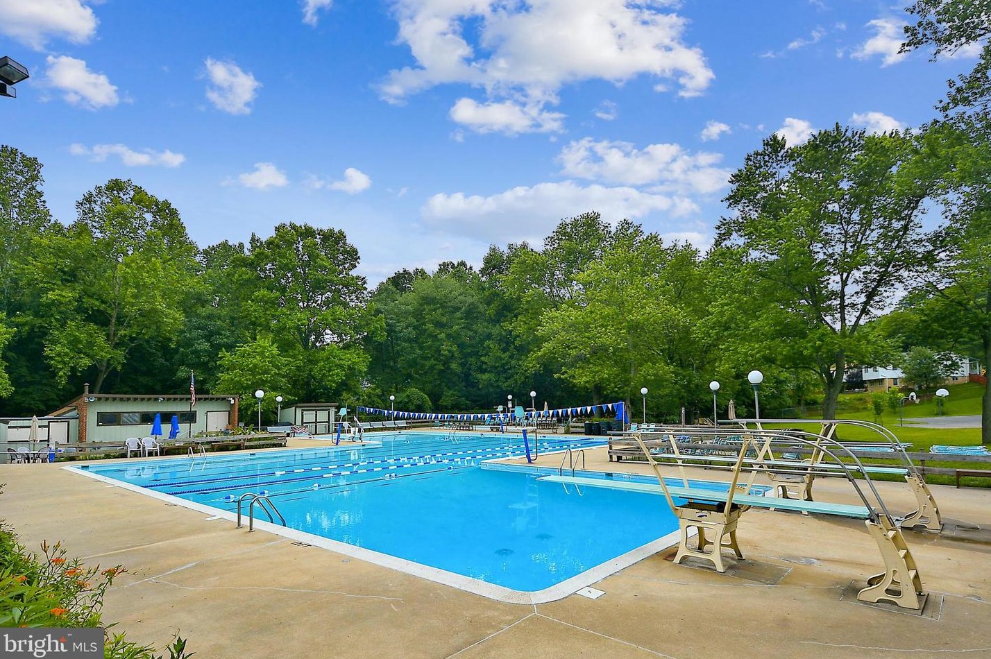 14312 Blackmon Dr, Rockville MD 20853-2144 exterior