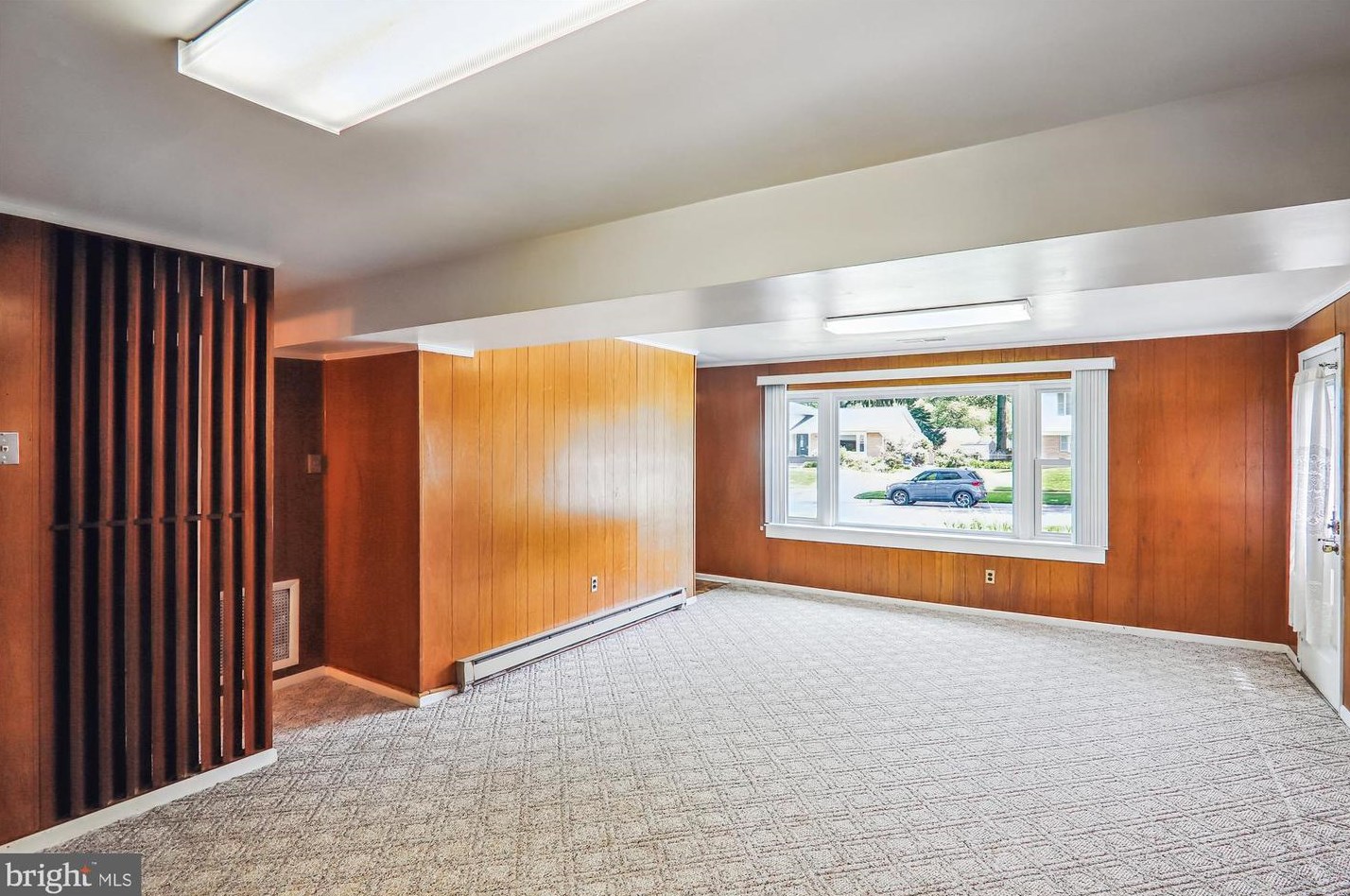 14312 Blackmon Dr, Rockville MD 20853-2144 exterior