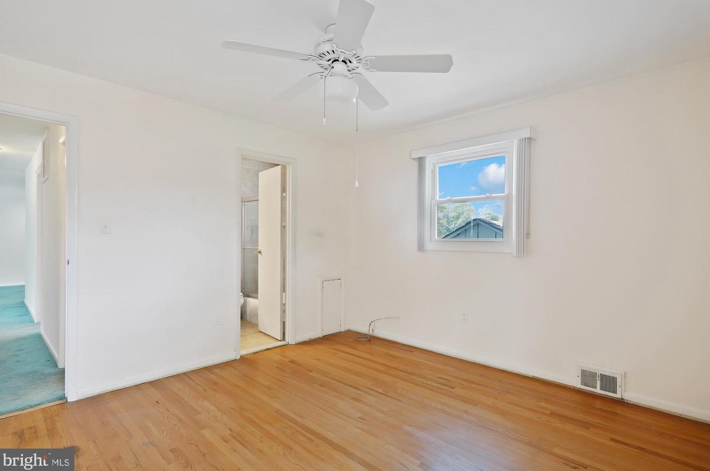 14312 Blackmon Dr, Rockville MD 20853-2144 exterior