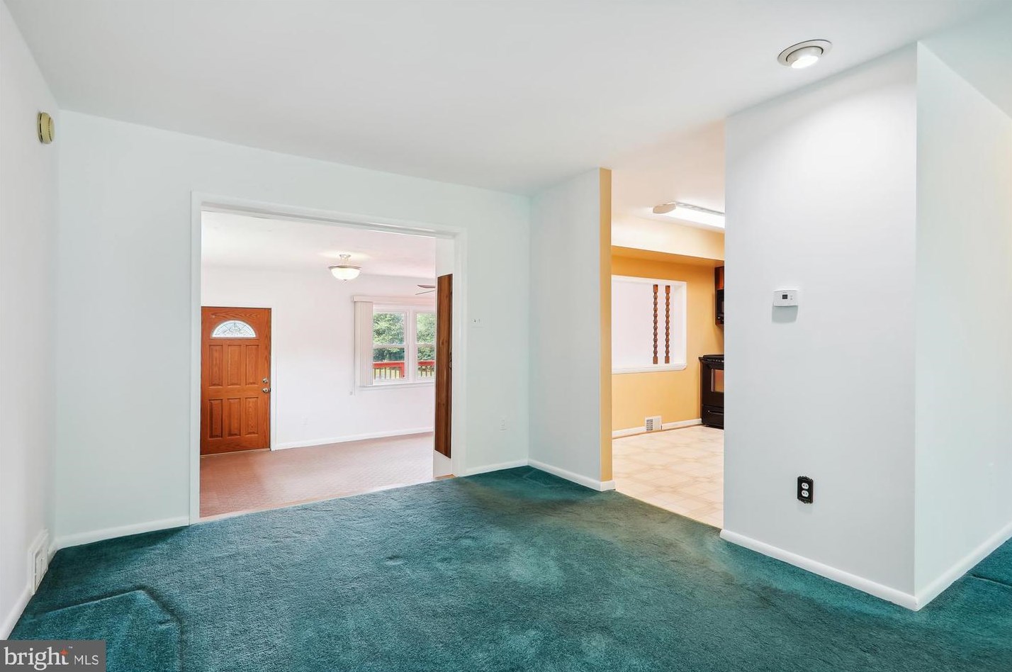 14312 Blackmon Dr, Rockville MD 20853-2144 exterior