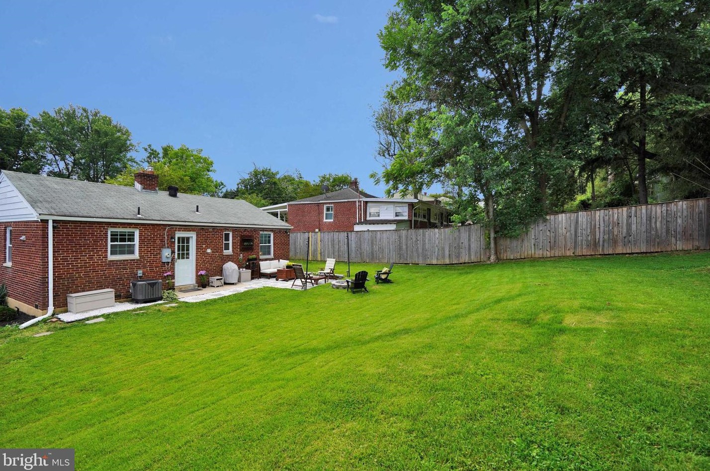 2411 Darrow St, Silver Spring MD 20902-4919 exterior