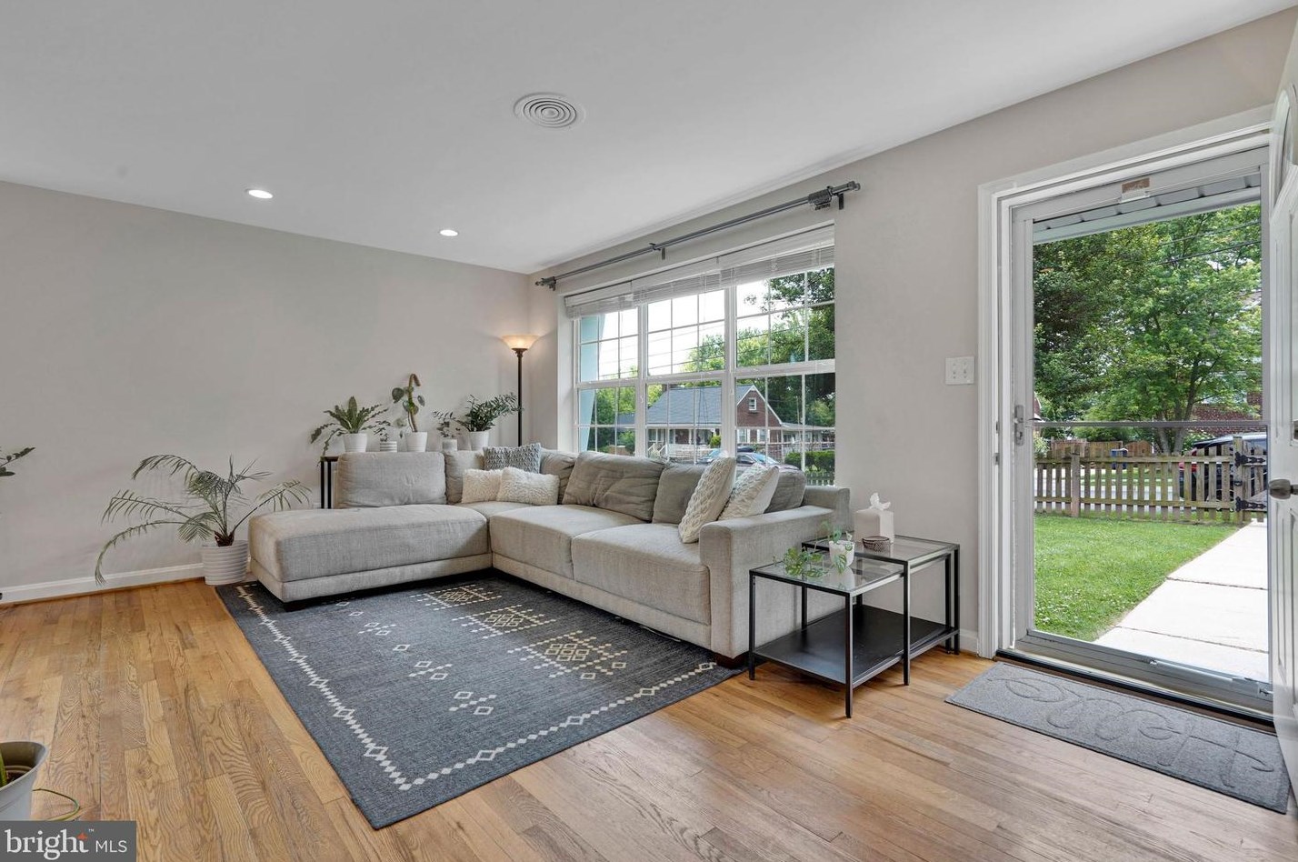 2411 Darrow St, Silver Spring MD 20902-4919 exterior