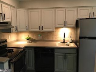 2242 Washington Ave, Silver Spring, MD 20910-2643