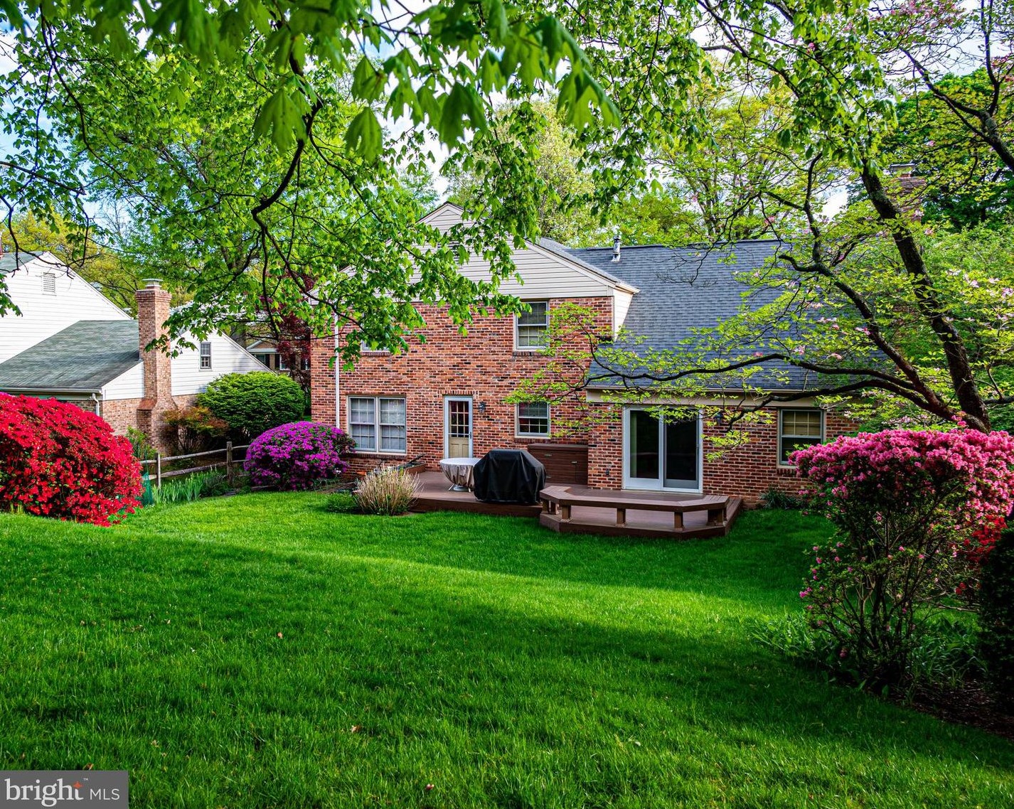 1216 Fallsmead Way, Rockville MD 20854-5549 exterior