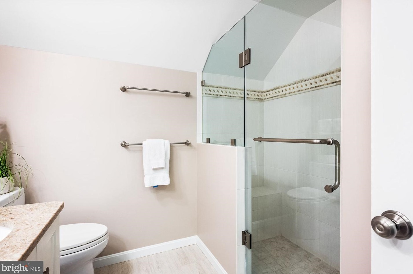 1216 Fallsmead Way, Rockville MD 20854-5549 exterior