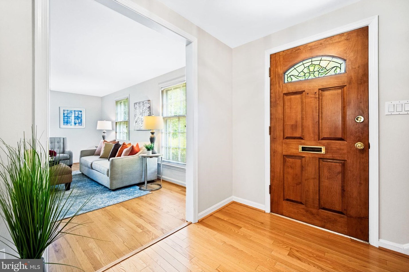 1216 Fallsmead Way, Rockville MD 20854-5549 exterior