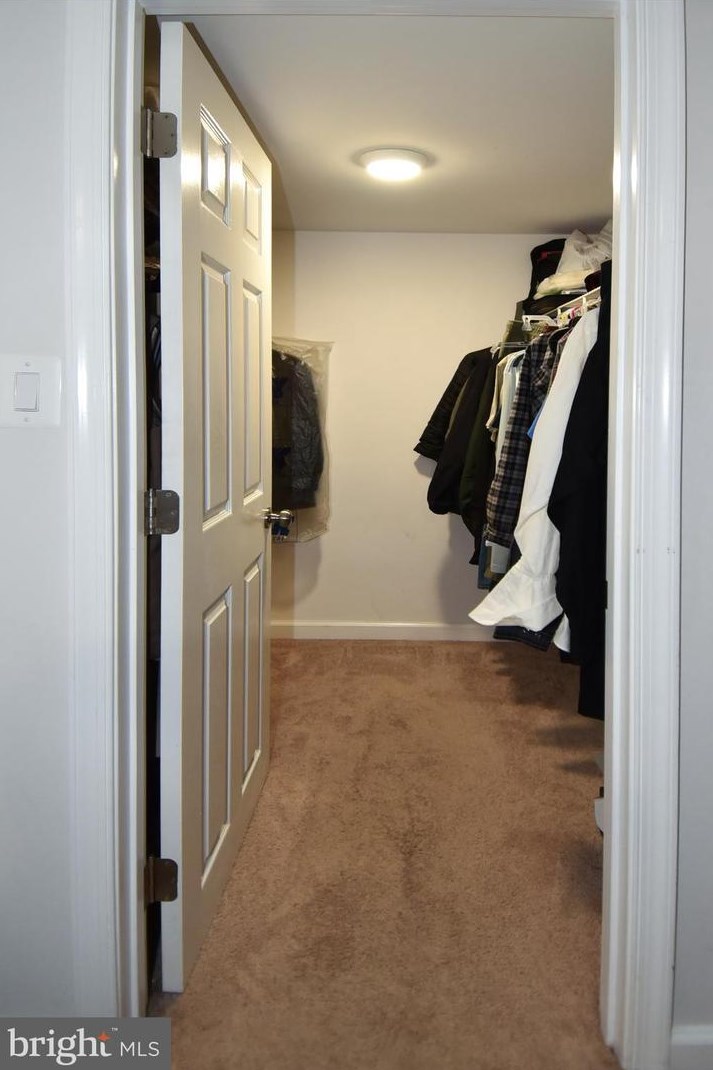 9308 Frostburg Way, Gaithersburg MD 20886-1450 exterior