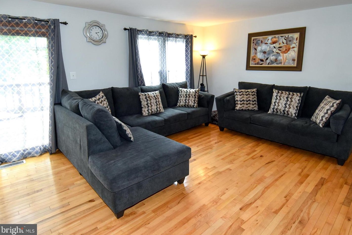 9308 Frostburg Way, Gaithersburg MD 20886-1450 exterior