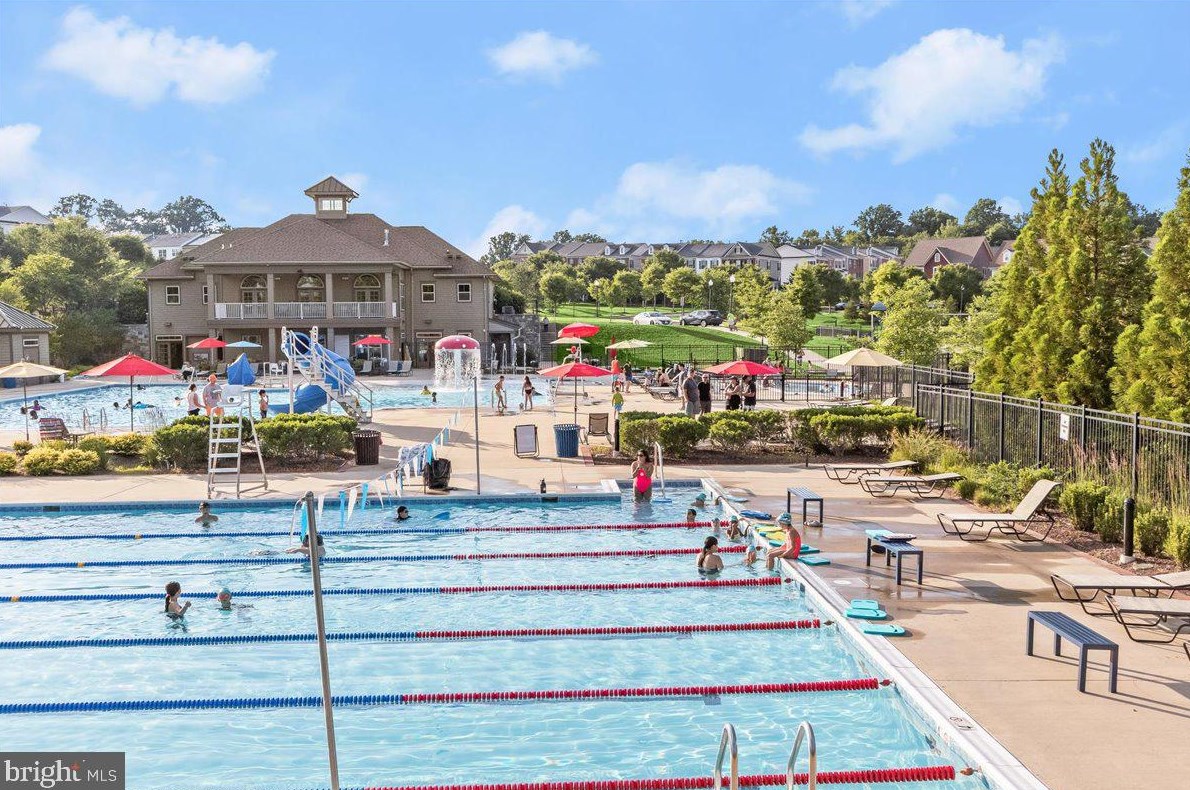 13403 Deer Highlands Way, Silver Spring MD 20906-6724 exterior