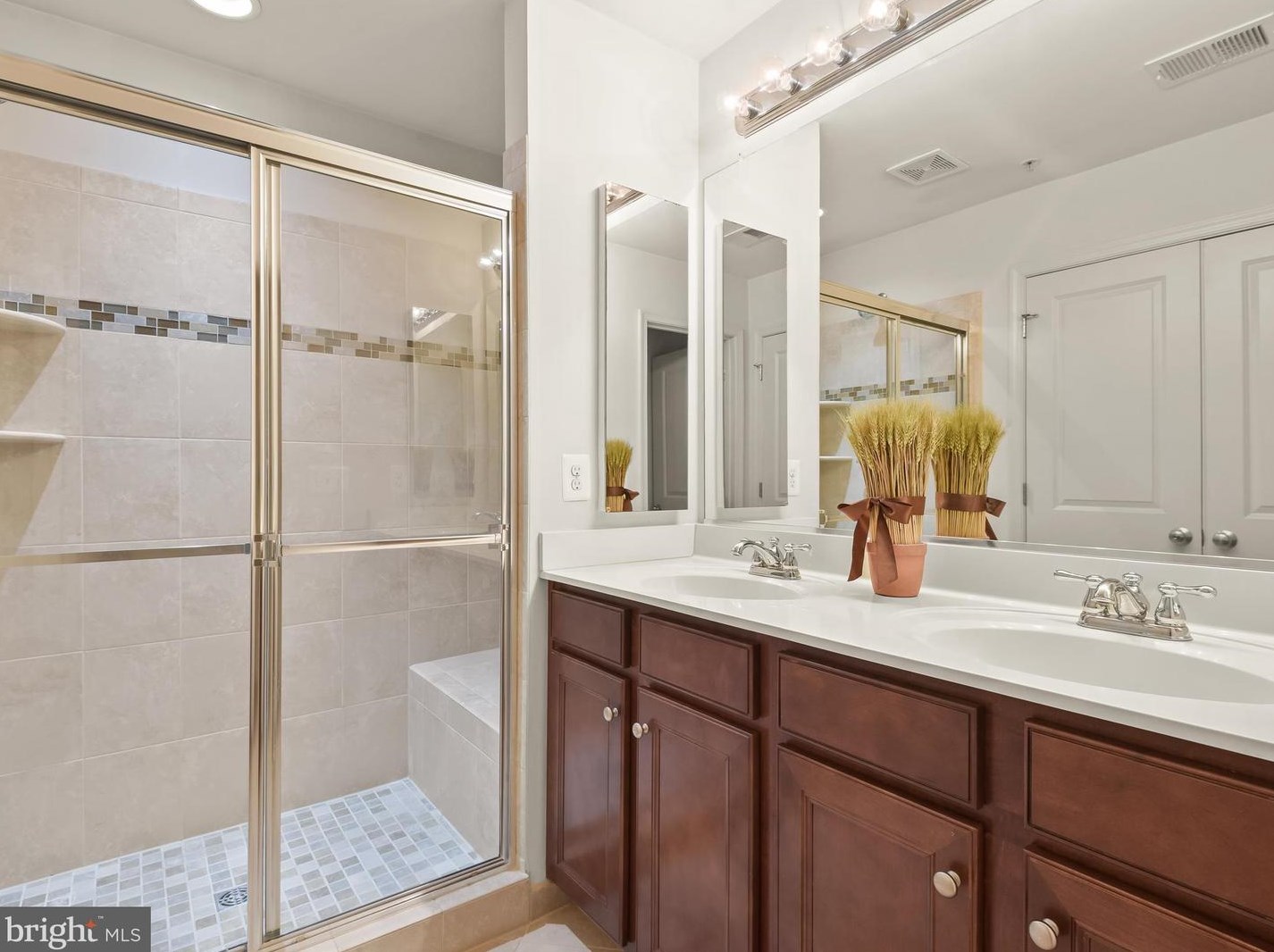 13403 Deer Highlands Way, Silver Spring MD 20906-6724 exterior