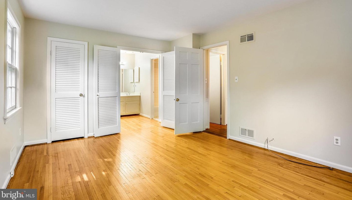 512 Highgate Ter, Silver Spring MD 20904-6312 exterior