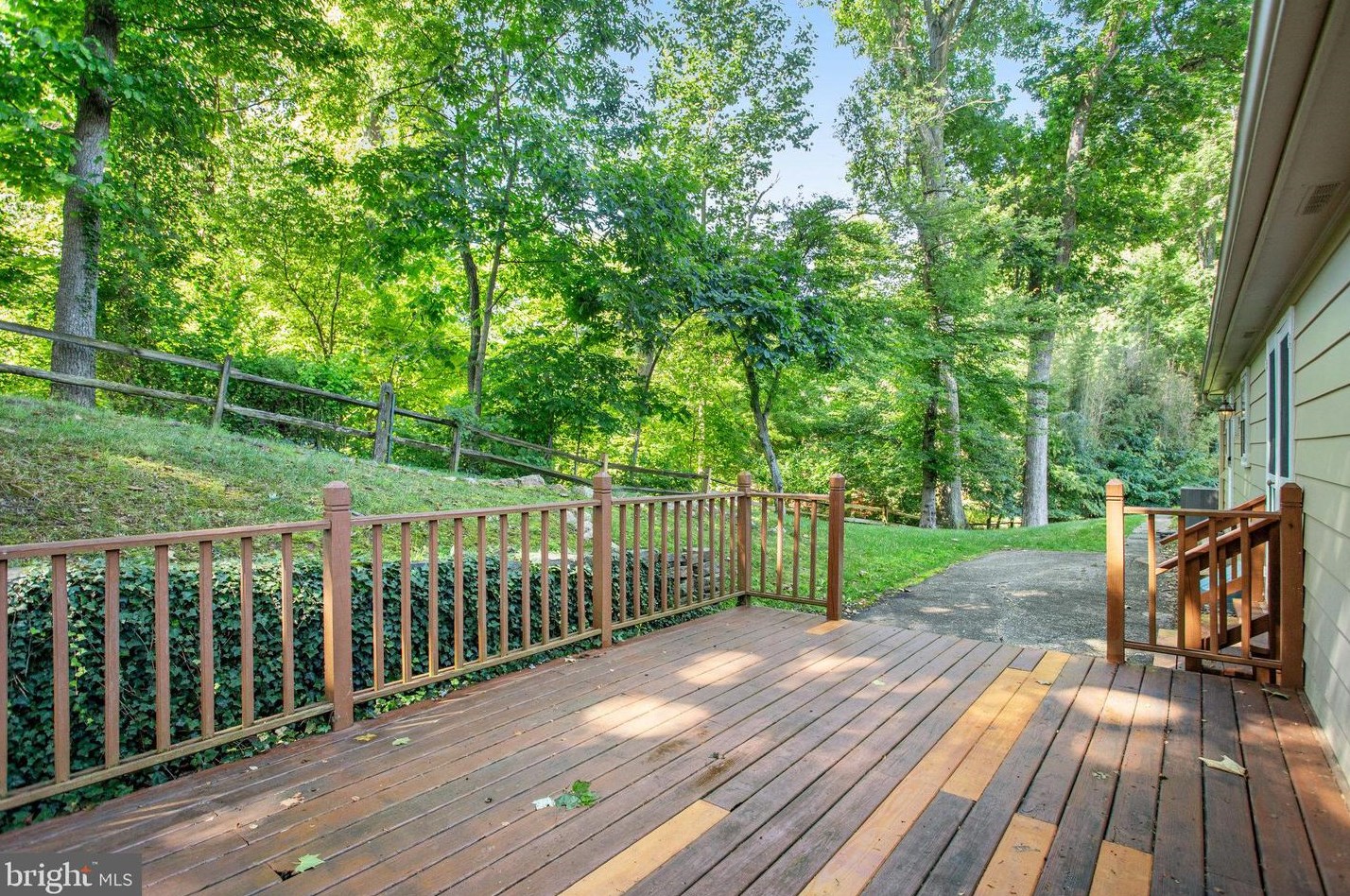 512 Highgate Ter, Silver Spring MD 20904-6312 exterior