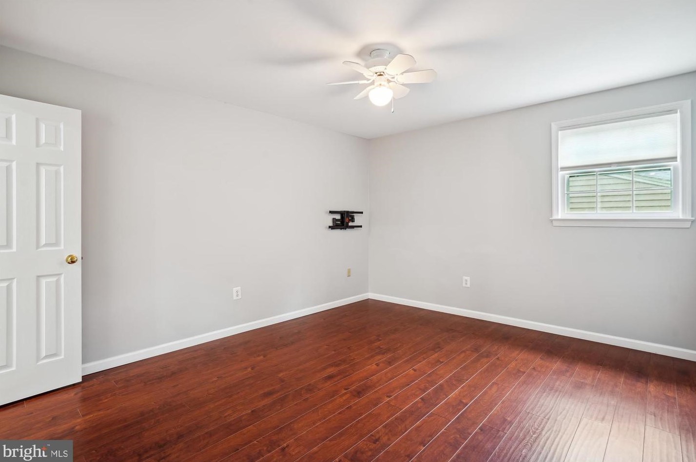 10320 Gainsborough Rd, Rockville MD  20854-4040 exterior