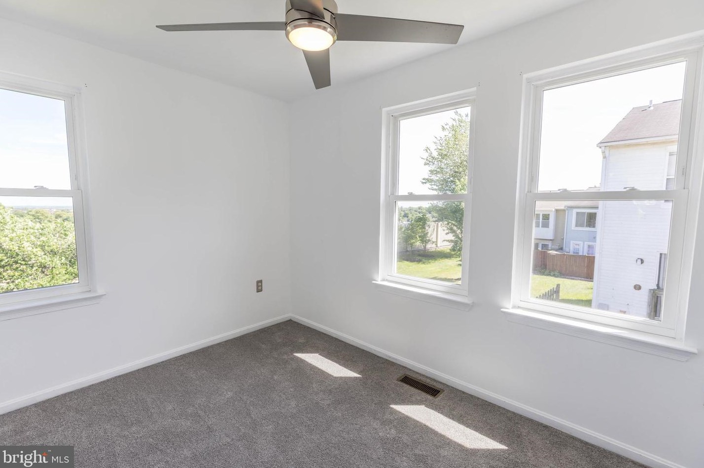 2915 Lisage Way, Silver Spring MD 20904-6706 exterior