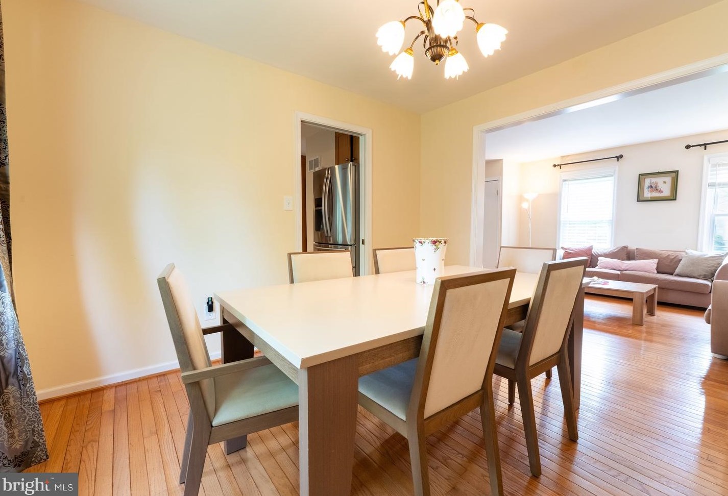 14813 Dufief Dr, Gaithersburg MD  20878-2524 exterior