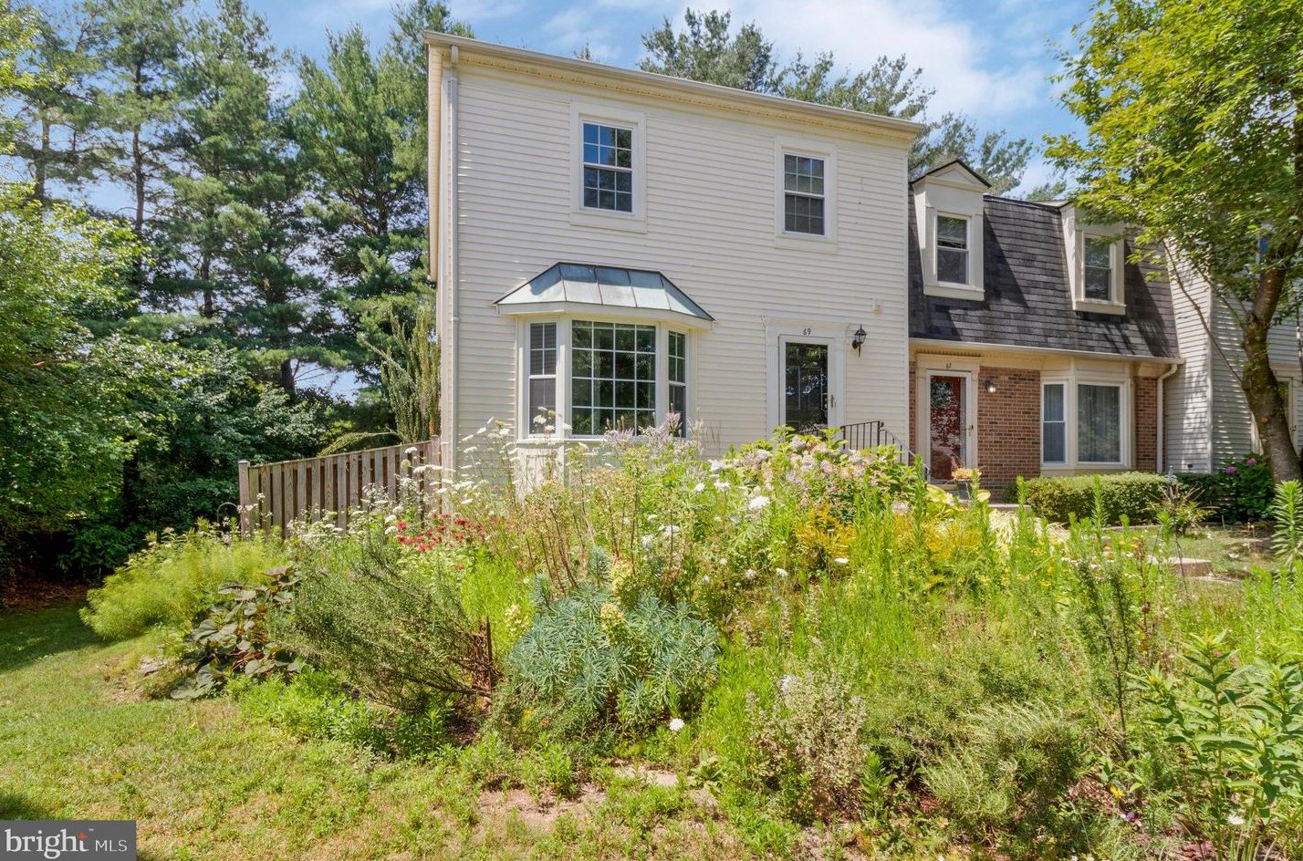 69 Pontiac Way, Gaithersburg, MD 20878