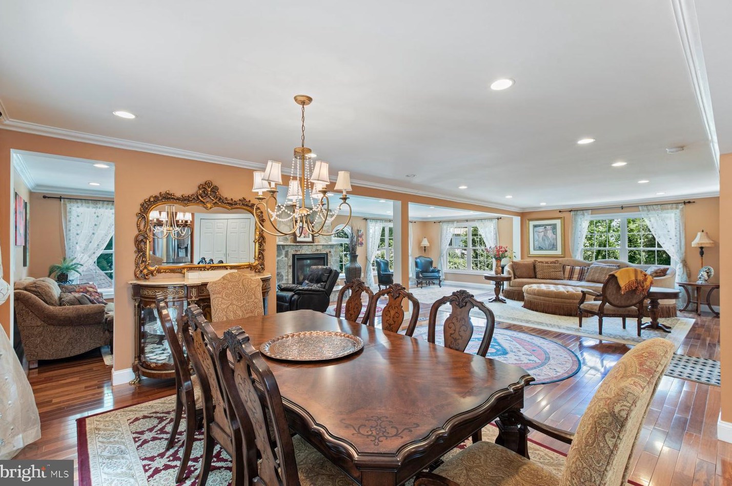 1919 Dundee Rd, Rockville MD exterior