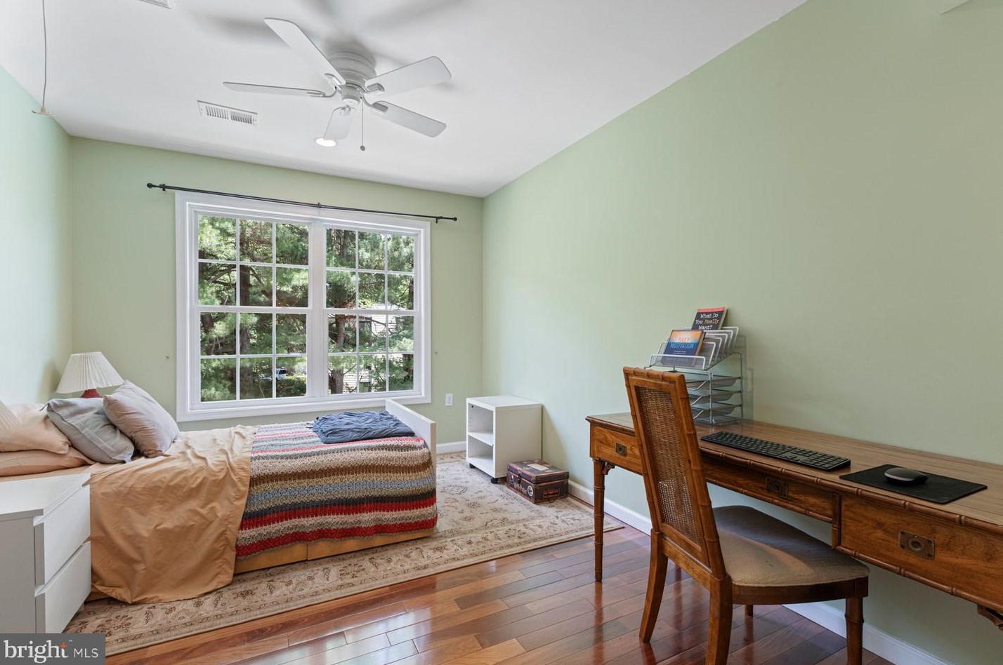 1919 Dundee Rd, Rockville MD exterior