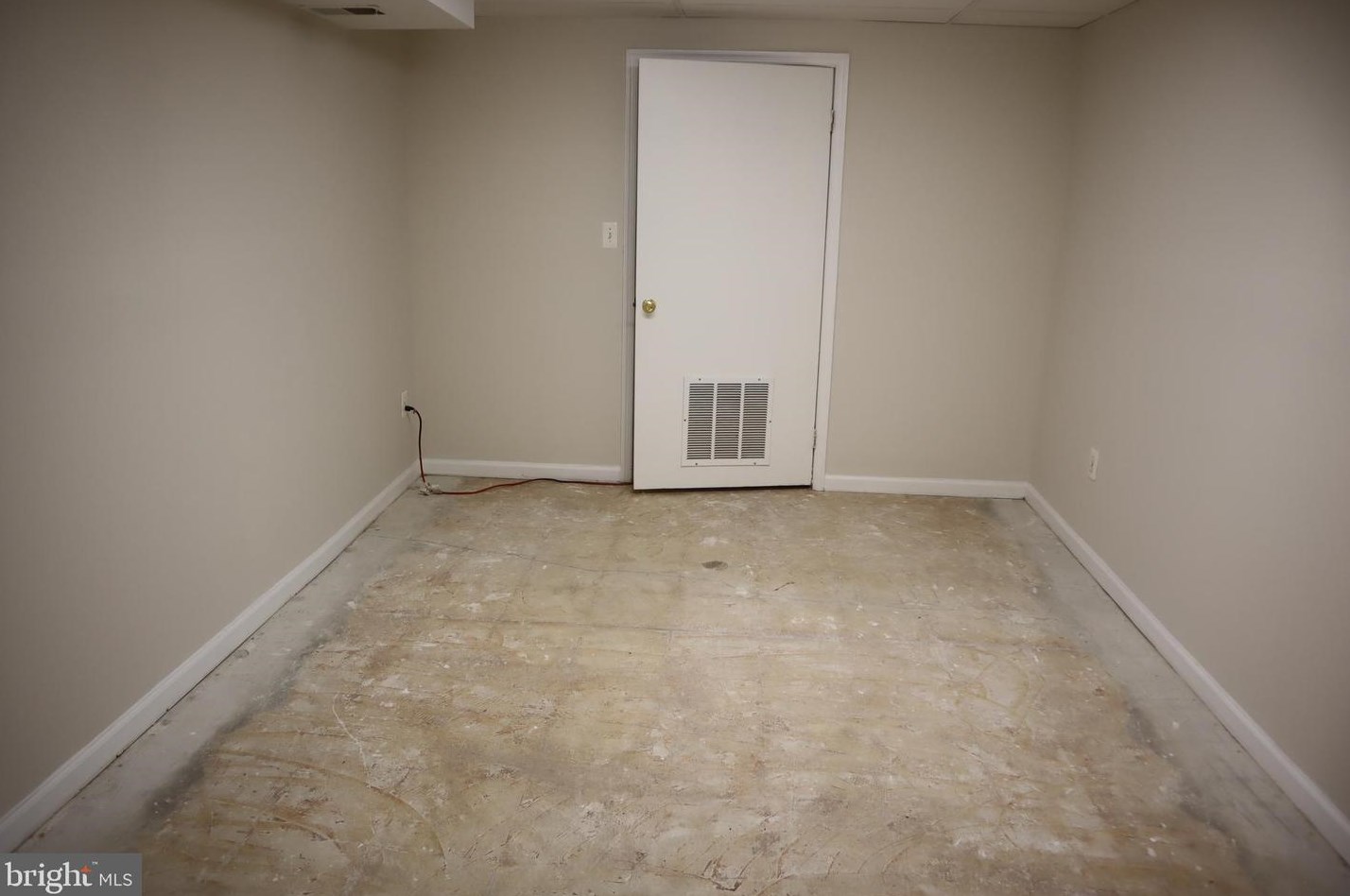 1329 Crockett Ln, Silver Spring MD  20904-6656 exterior