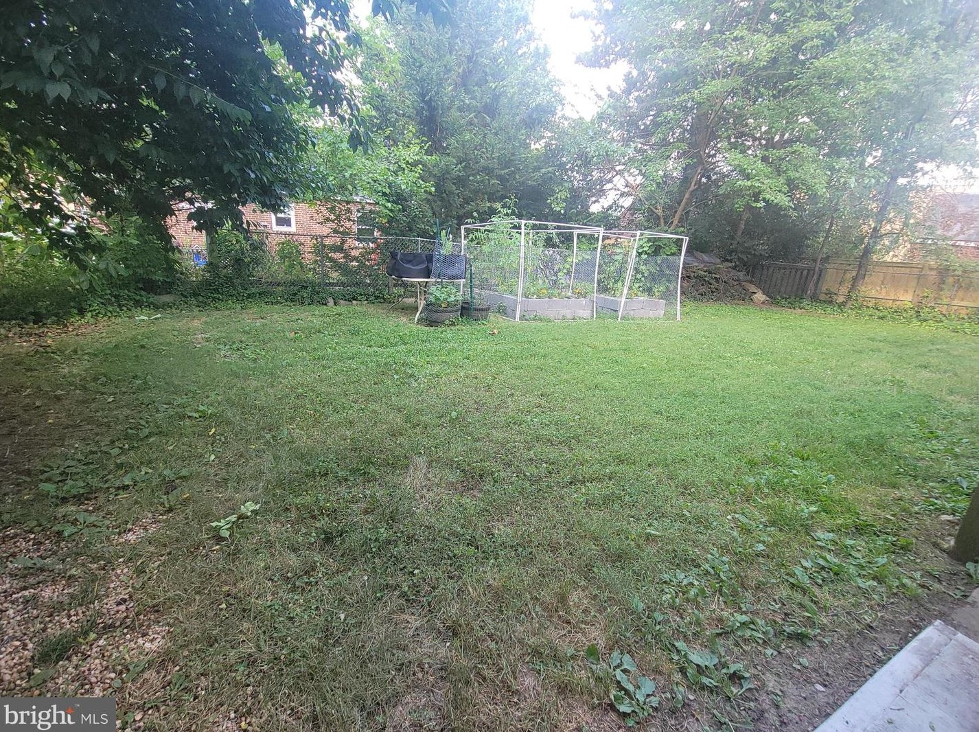 603 Ray Dr, Silver Spring MD  20910-5222 exterior