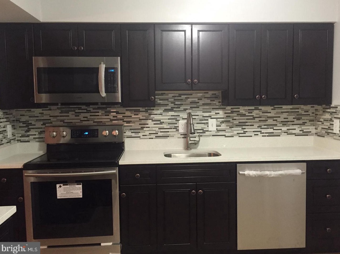 7540 Coddle Harbor Ln, Rockville MD  20854-3263 exterior