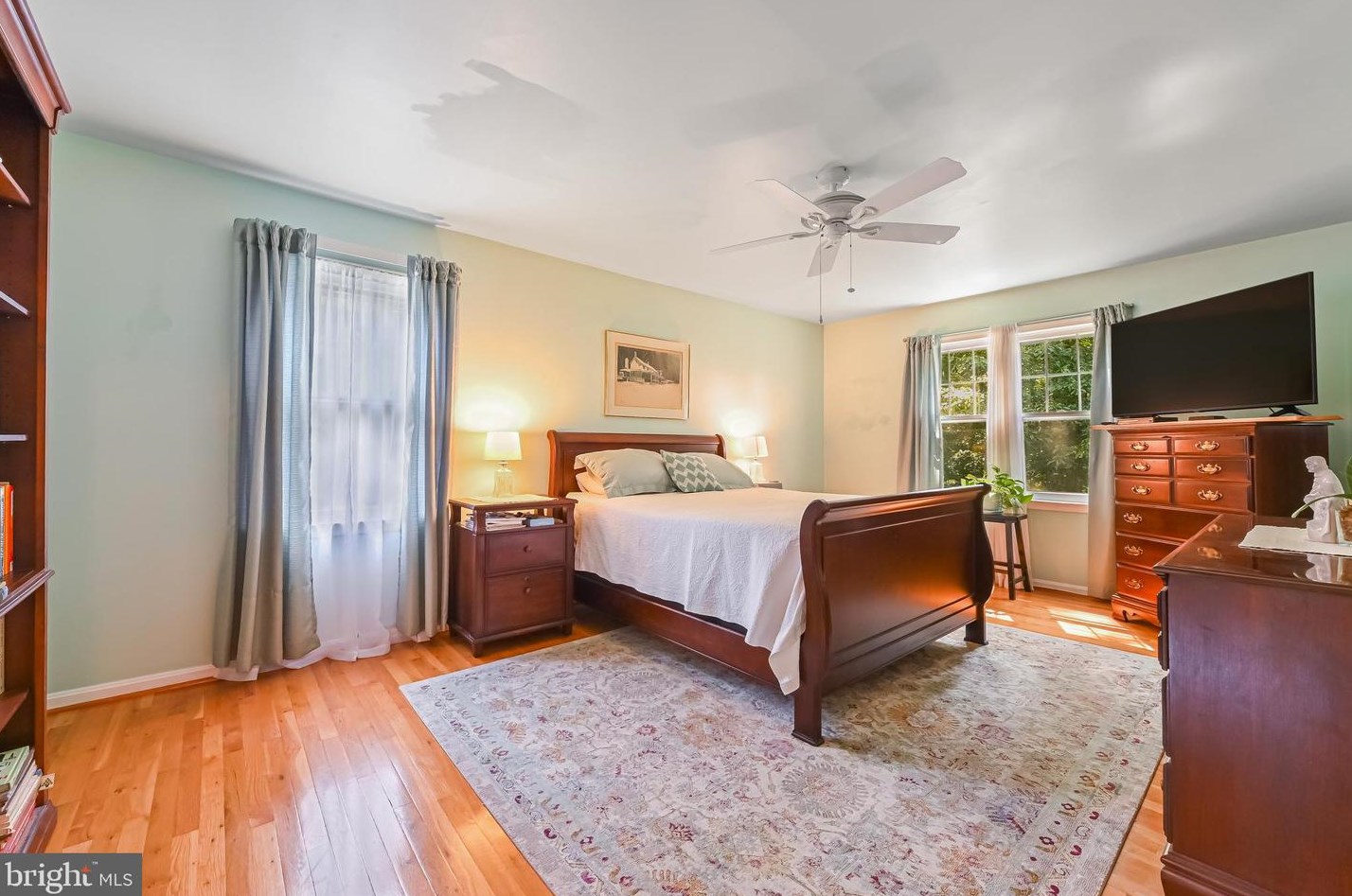 14637 Locustwood Ln, Silver Spring MD 20905-6425 exterior