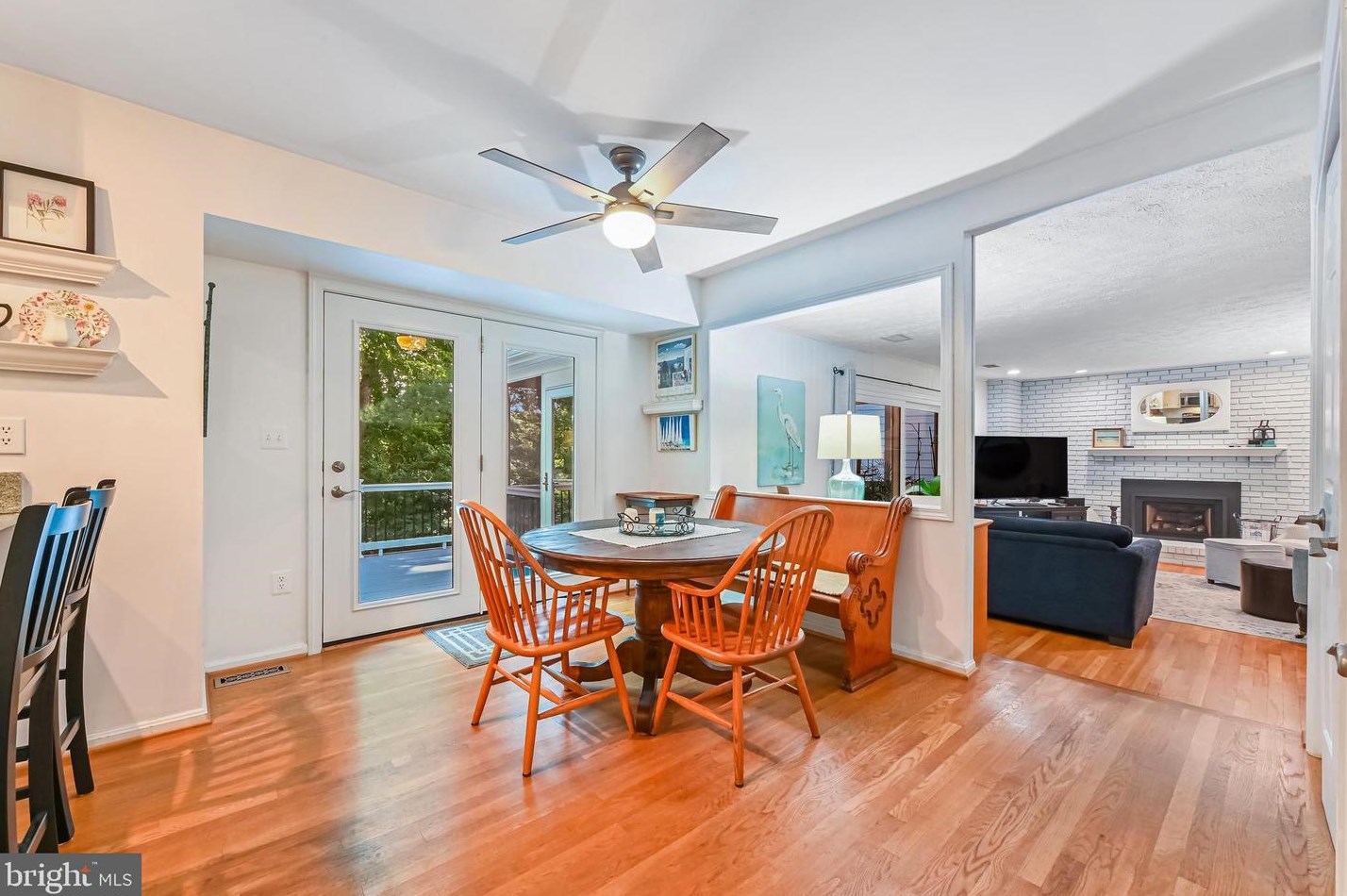 14637 Locustwood Ln, Silver Spring MD 20905-6425 exterior