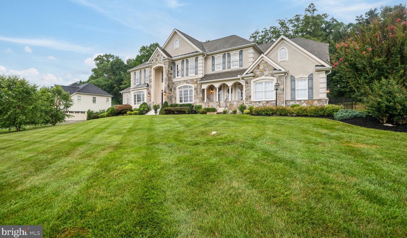 25016 Johnson Farm Rd, Gaithersburg, MD 20882