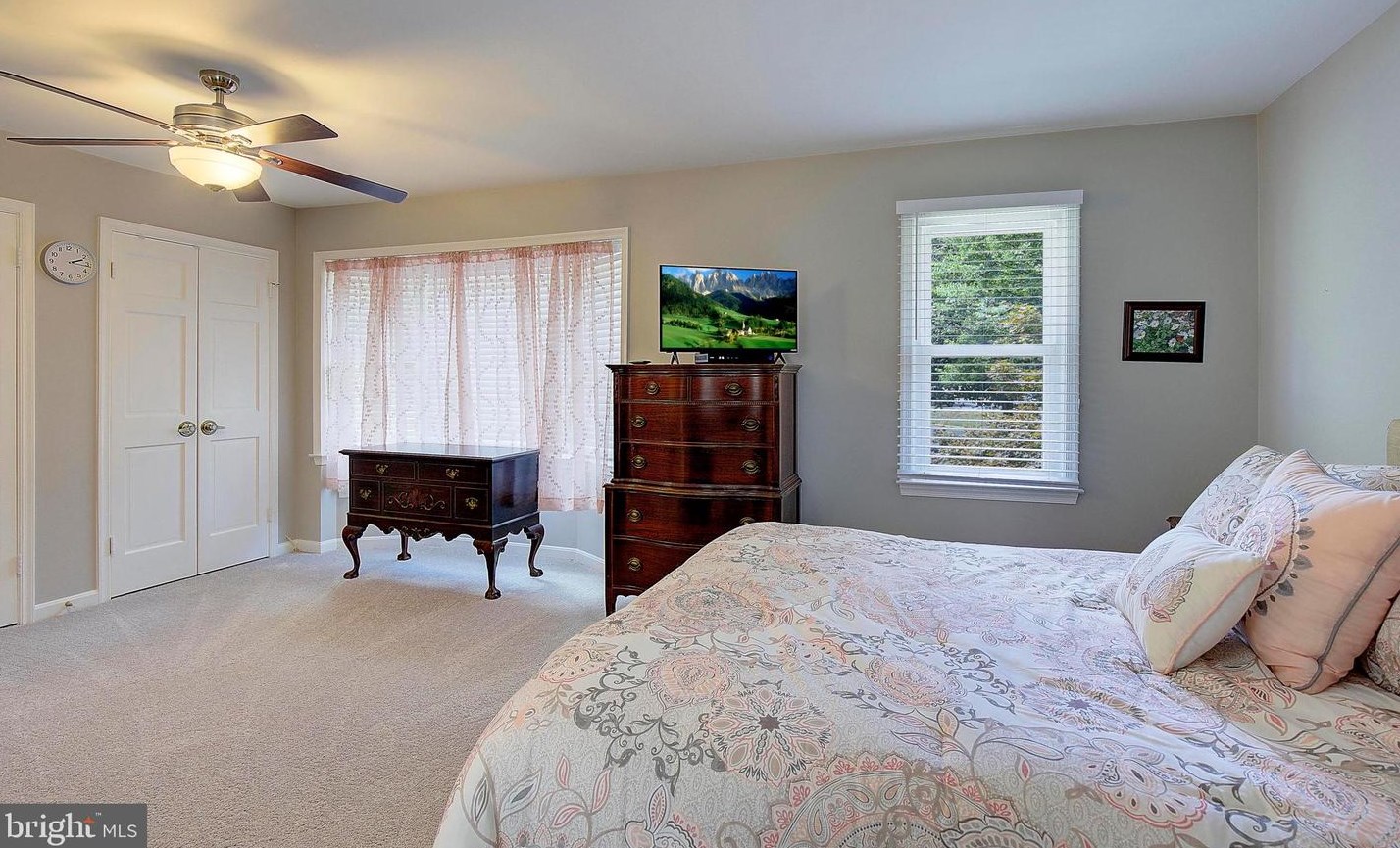 1551 Ivystone Ct, Silver Spring MD  20904-5475 exterior