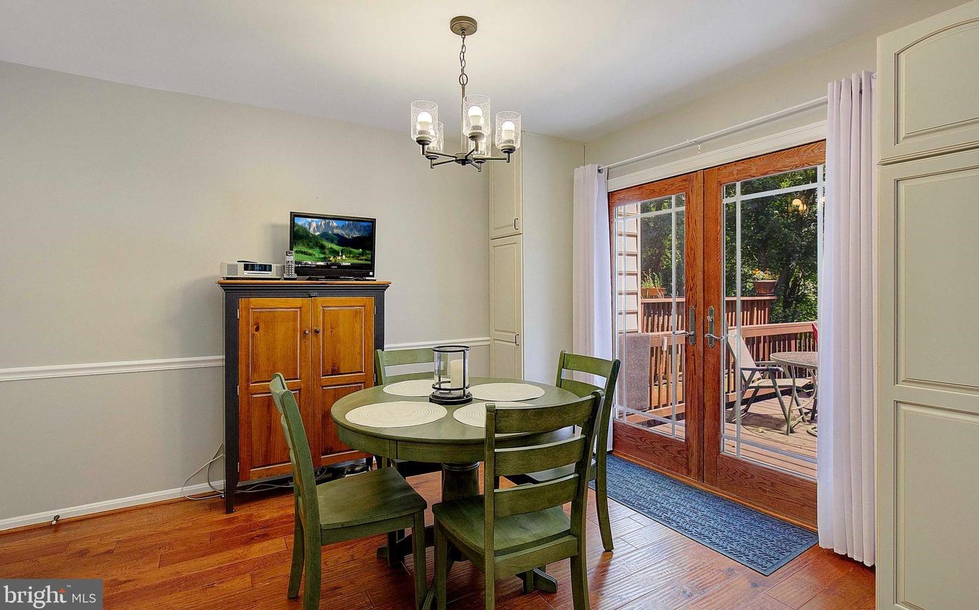 1551 Ivystone Ct, Silver Spring MD  20904-5475 exterior